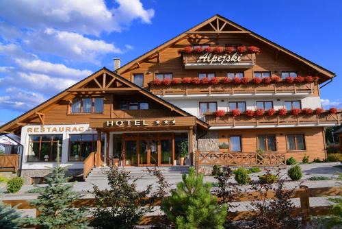 Polanica-Zdroj Hotel | Hotel Alpejski