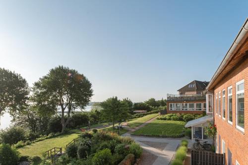Eckernfoerde Hotel | Hotel Alte Fischereischule