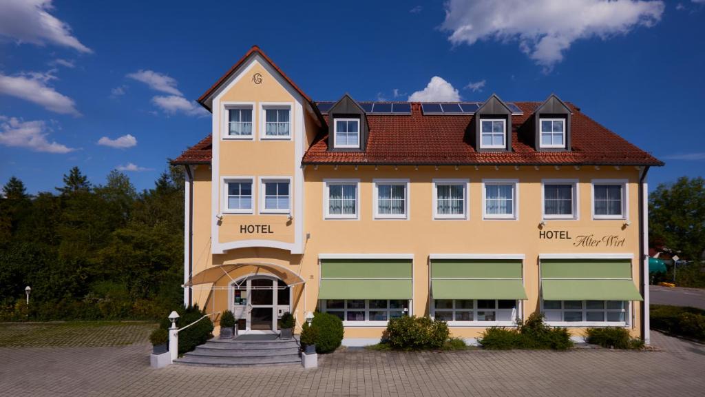 Hallbergmoos Hotel | Hotel Alter Wirt