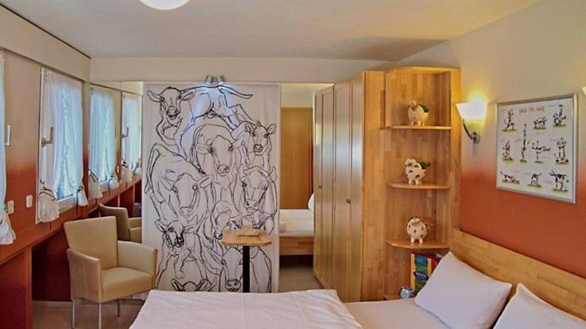 Brimingen House | Hotel Am Hohnersberg - double room shower/toilet
