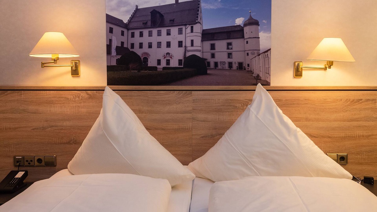 Illertissen Hotel | Hotel Am Schloss