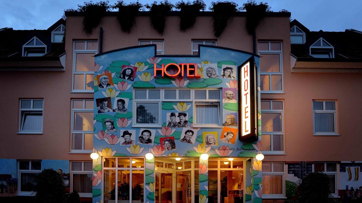 Neuenburg am Rhein Hotel | Hotel am Stadthaus