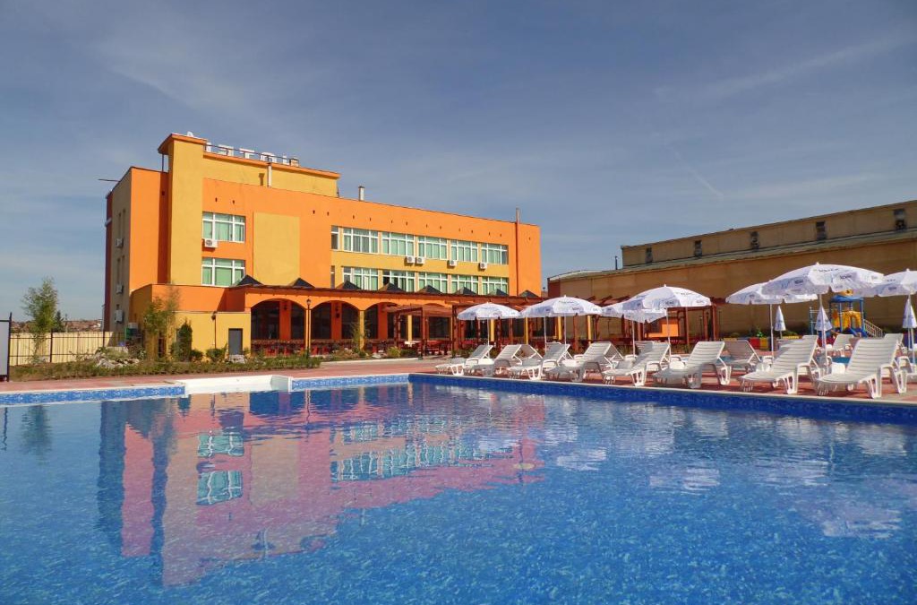 Lukovit Hotel | Hotel Amigos