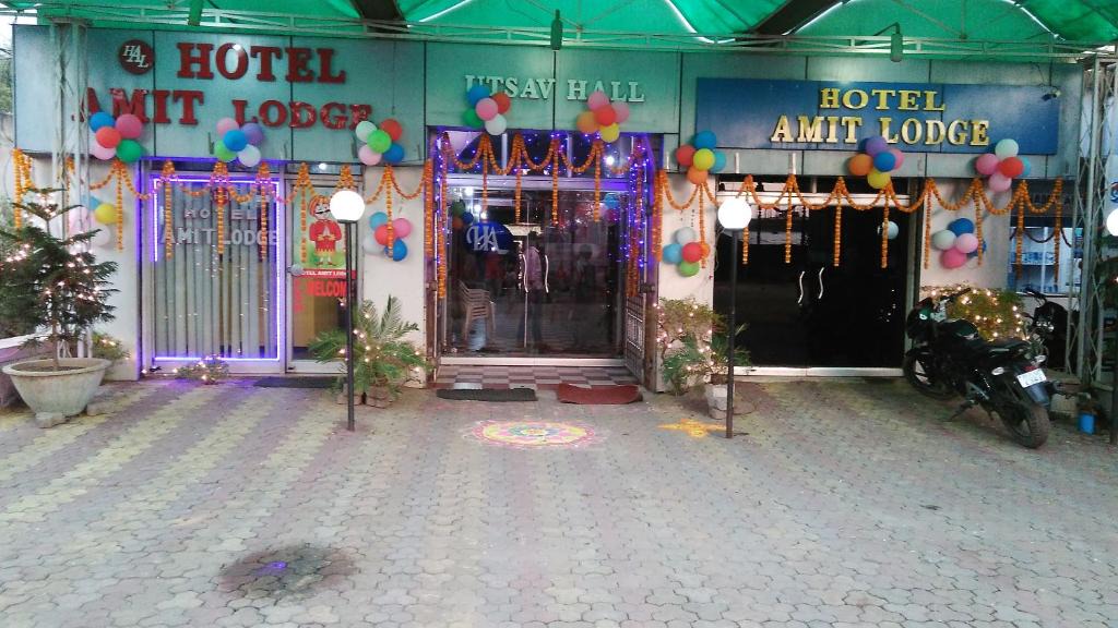 Bihta Hotel | Hotel Amit Lodge