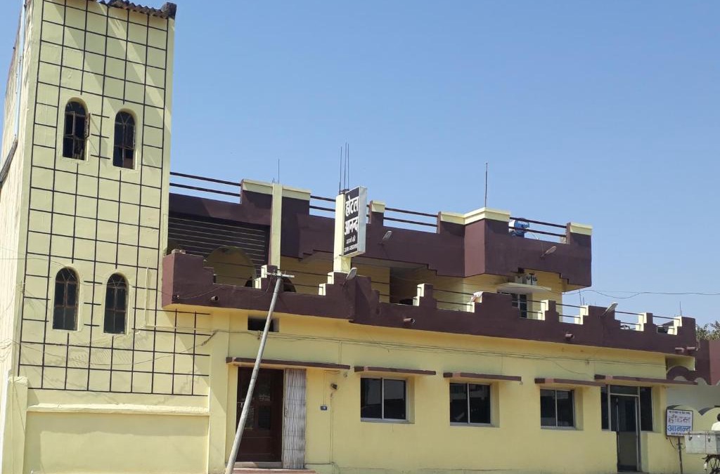 Surajpur Hotel | Hotel Anand