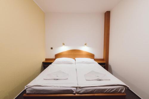 Lesni Hluboke Hotel | Hotel Annahof