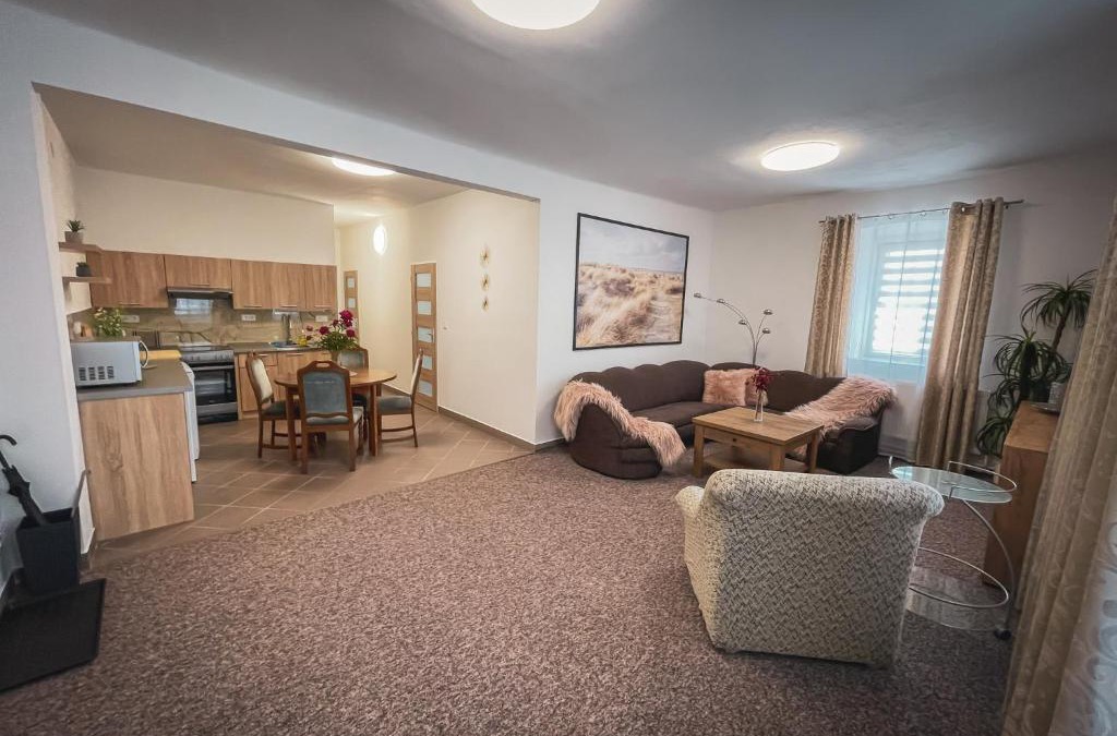 Rumburk Hotel | Hotel Apartment Faraon