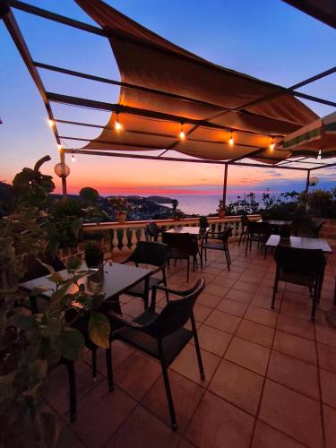 Casamicciola Terme Hotel | Hotel Ape Regina