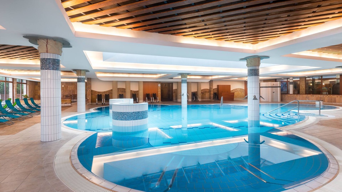 Cegled Hotel | Hotel Aquarell