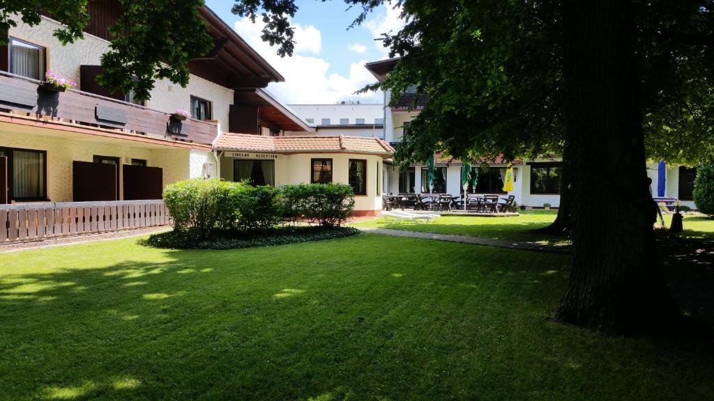Bad Konig Hotel | Hotel Büchner Garni