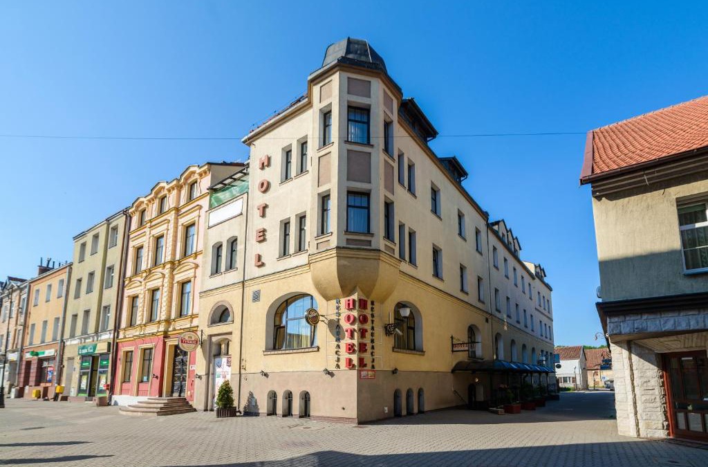 Bartoszyce Hotel | Hotel Bartis