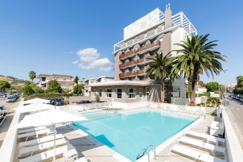 Porto d'Ascoli Hotel | Hotel Bernard