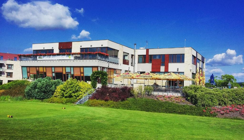 Beroun Hotel | Hotel Beroun Golf Club