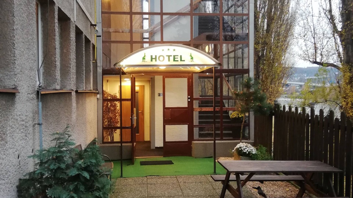 Branik Hotel | Hotel Bohemians