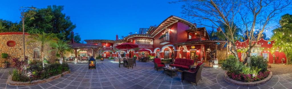 Patzcuaro Hotel | Hotel Boutique Casa Colorada