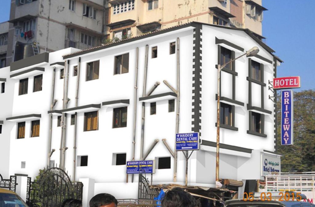 Girgaon Hotel | Hotel Briteway