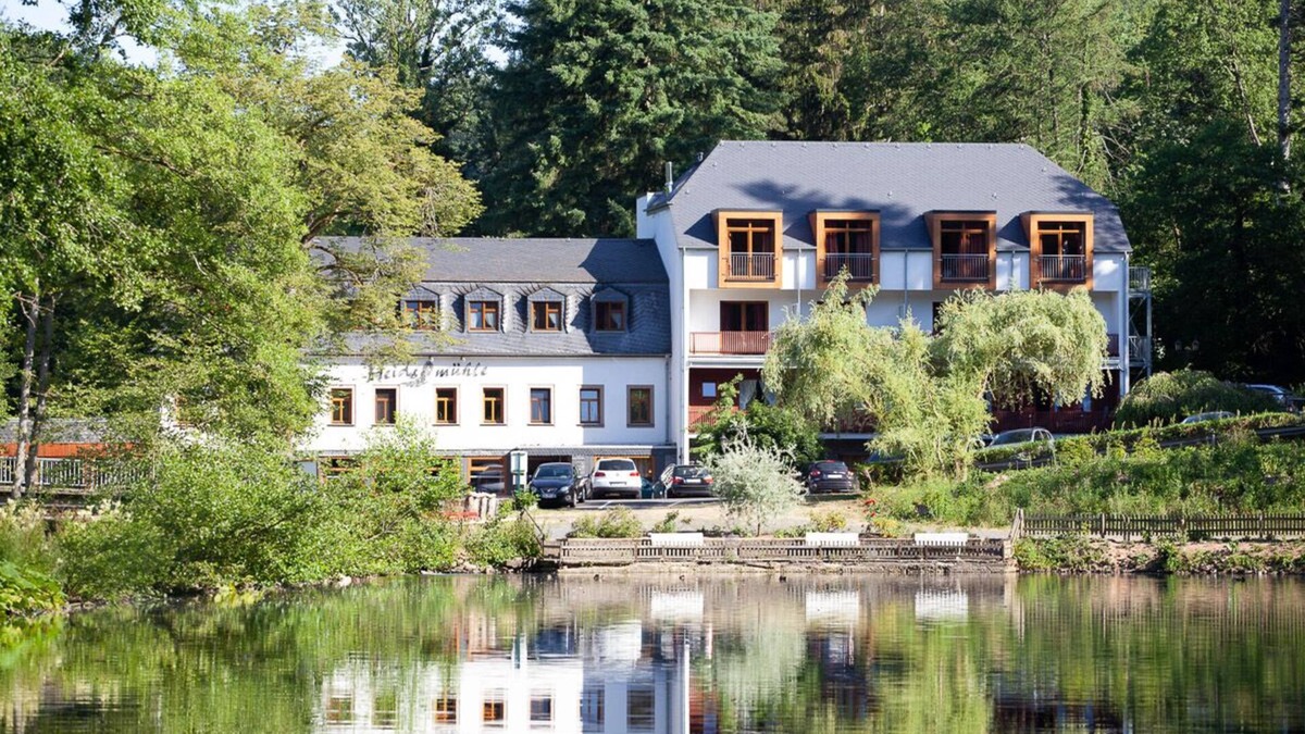 Manderscheid Hotel | Hotel-Café-Restaurant Heidsmühle
