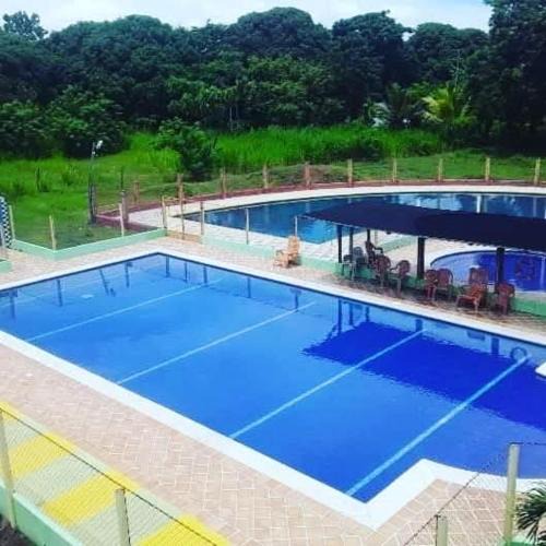 Soacha Hotel | HOTEL CAMPESTRE CRISTALES cerca al mar 6 ó 7 min a pie