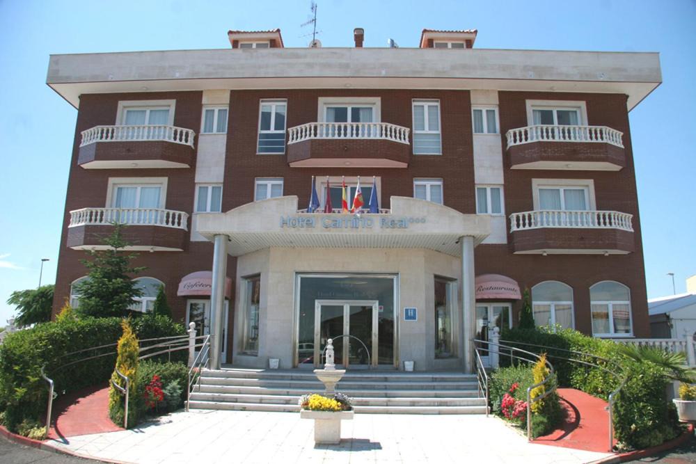 Santa Olaja de la Ribera Hotel | Hotel Camino Real