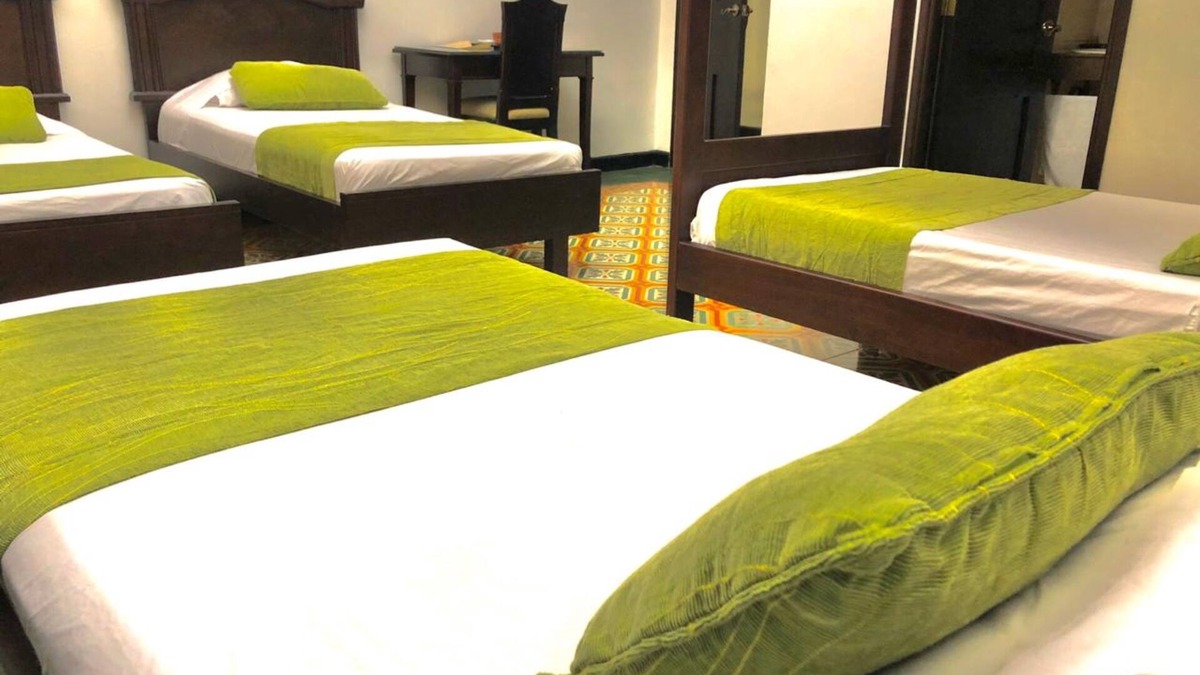 Guadalajara de Buga Hotel | Hotel Casa Escobar Buga
