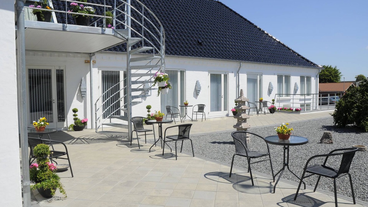 Esbjerg Hotel | Hotel Coco Aps