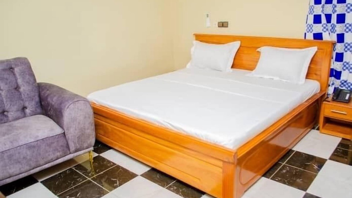 Kara Hotel | HOTEL COLLINE D'OR