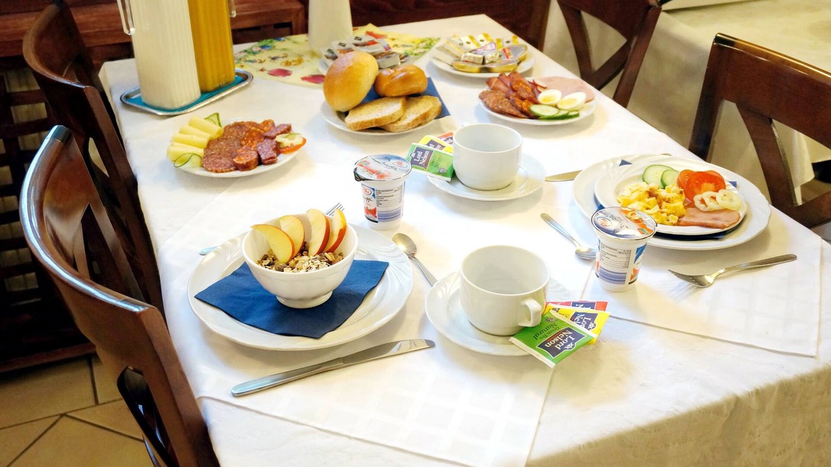 Gyor Hotel | Hotel Corvin