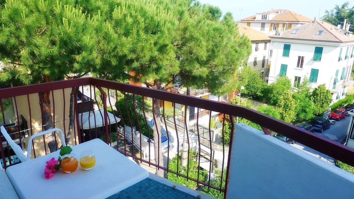 Varazze Hotel | Hotel Cristallo