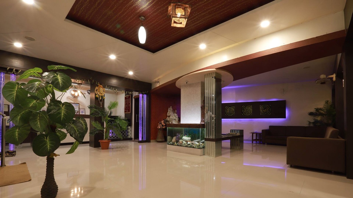 Amreli Hotel | Hotel Darshan