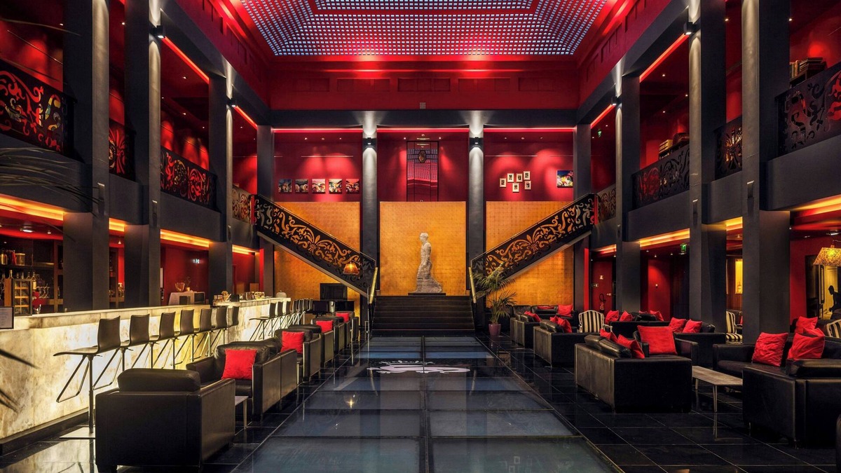 Quartier Vieux Marche-Cathedrale Hotel | Hotel de Bourgtheroulde, Autograph Collection