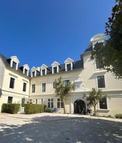 Saint-Pol-de-Leon Hotel | Hotel de France