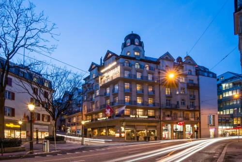 Lucerne Hotel | Hotel De la Paix