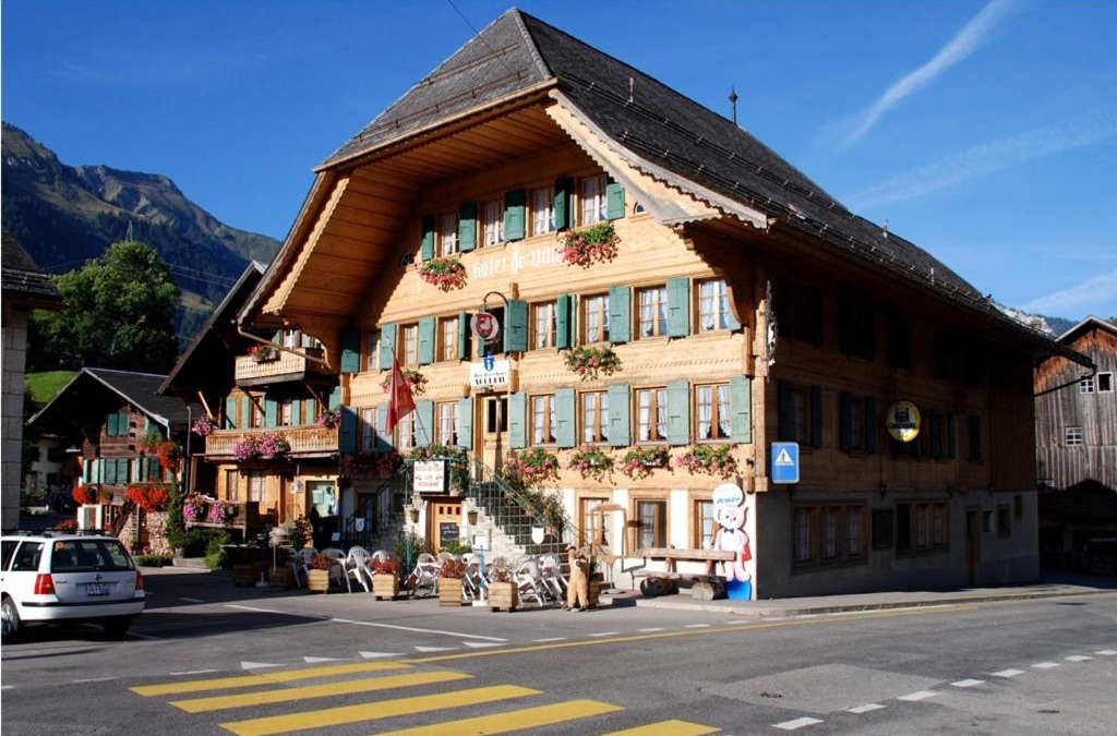 Rossiniere Hotel | Hotel De Ville