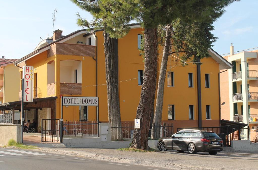 Piane d'Archi-Quadroni Hotel | Hotel Domus
