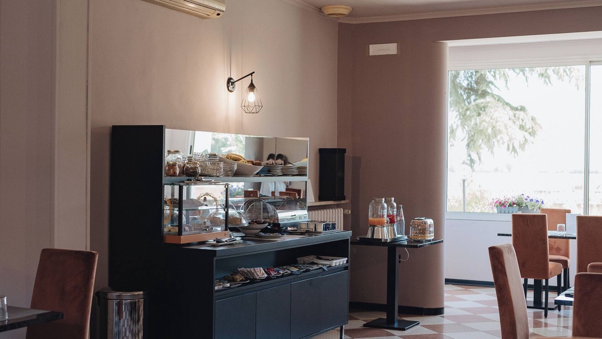 Castel d'Ario Hotel | Hotel Edelweiss Mantova