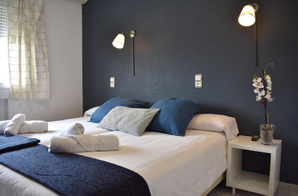 Villanueva de la Canada Hotel | Hotel El Ancla