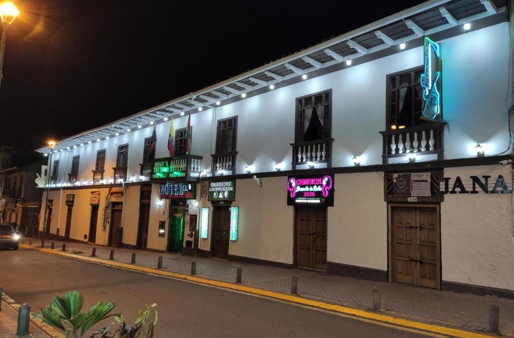 Azogues Hotel | Hotel el Che No apto para corruptos