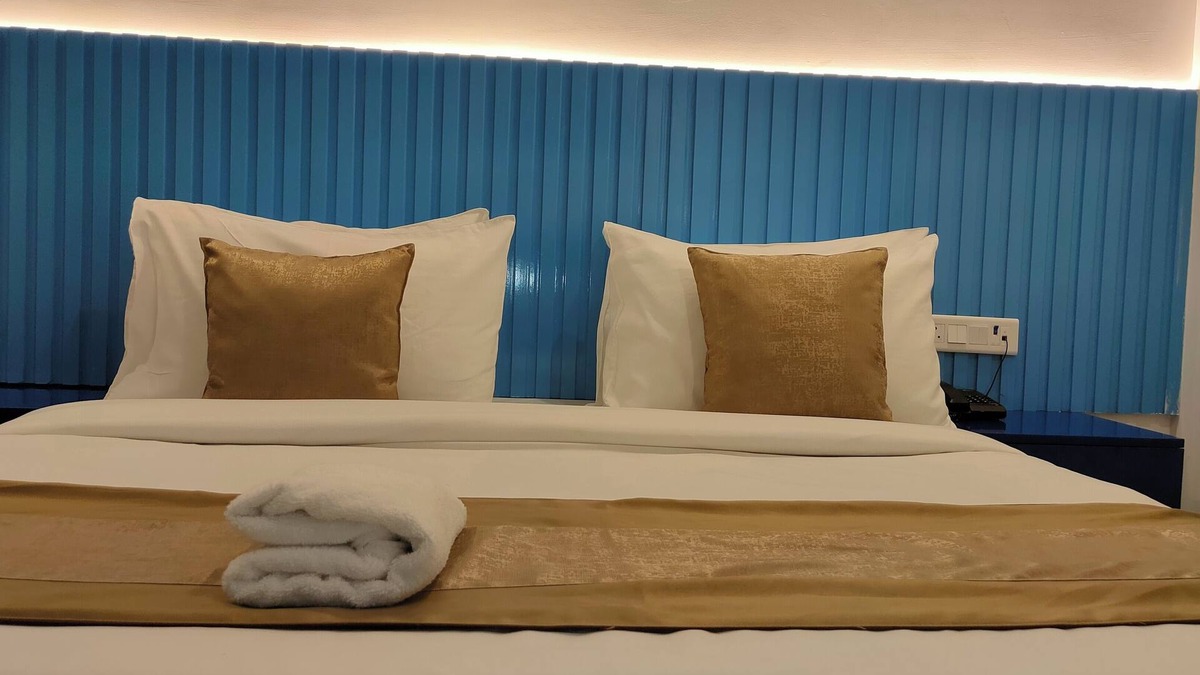DLF Phase 5 Hotel | Hotel Elite 29 Golf Course Road