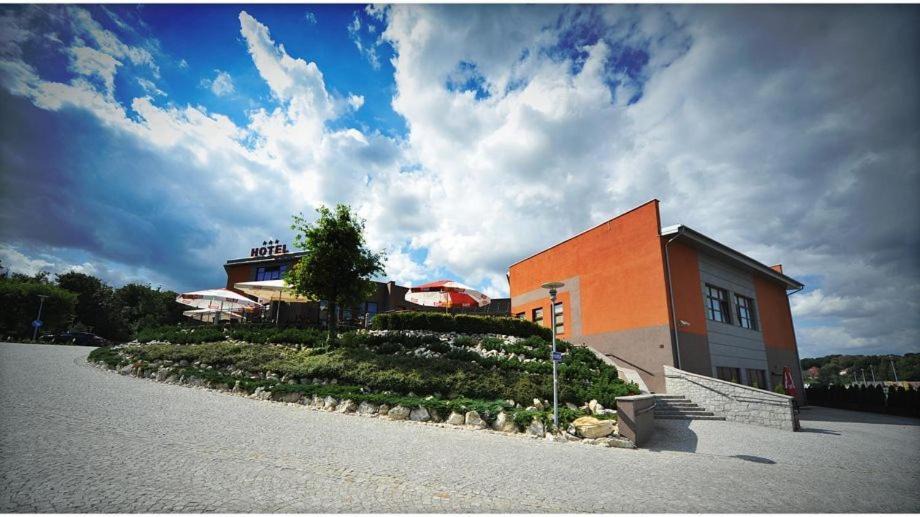 Swidnica Hotel | Hotel Esperanto