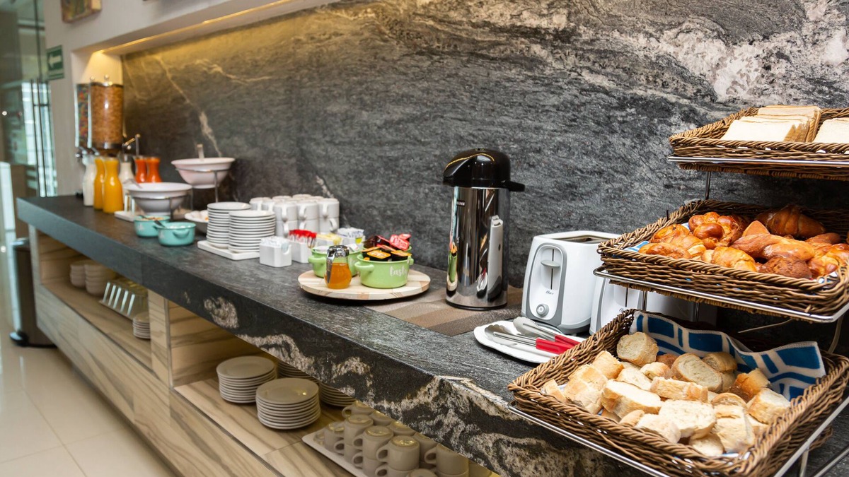 Zona Expo Hotel | Hotel Expo Abastos