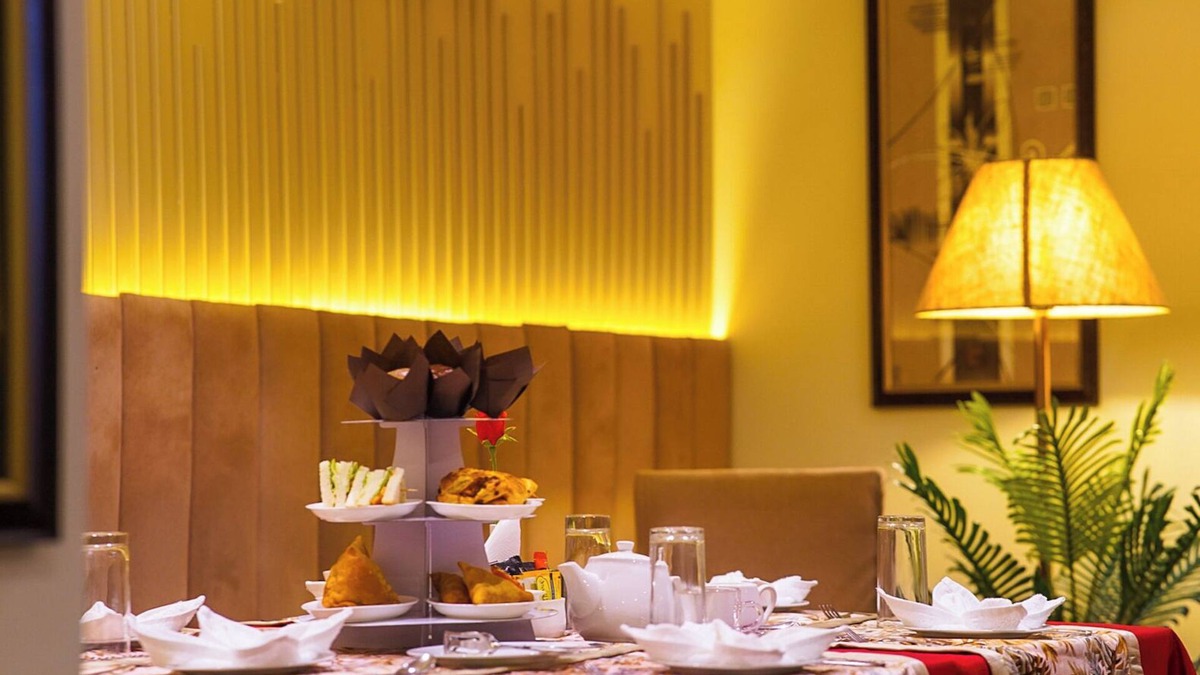 Male Hotel | Hotel Flora