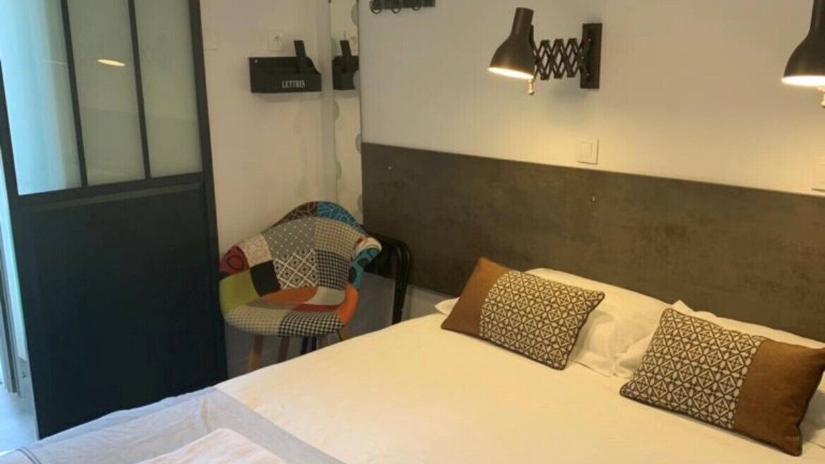Saint-Vincent-Sterlanges House | Hotel Le Saint-Vincent