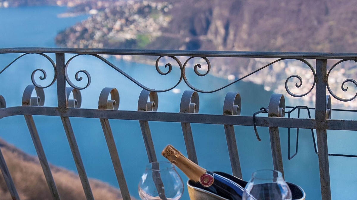 Lanzo d'Intelvi Hotel | Hotel Funicolare