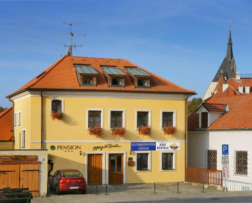 Cesky Krumlov Hotel | Hotel Garni Myší Díra
