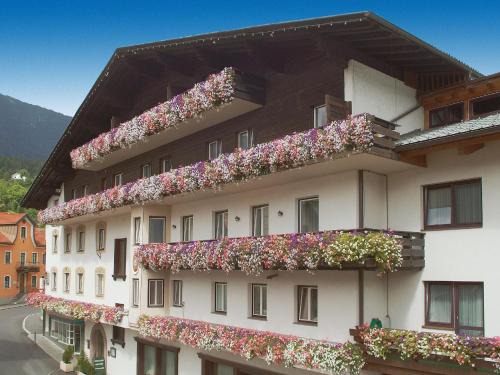 Imst Hotel | Hotel-Garni Stern - bed & breakfast & more