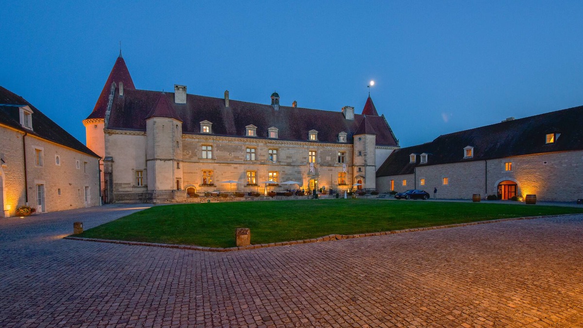 Chailly-sur-Armancon Hotel | Hotel Golf Chateau de Chailly