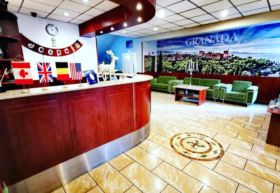 Ostrow Wielkopolski Hotel | Hotel Granada