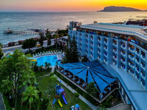 Tosmur Belediyesi Resort | Hotel Grand Kaptan - Ultra All Inclusive