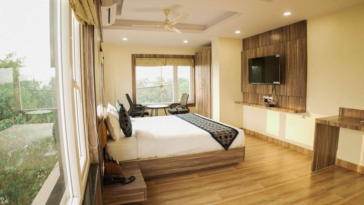 Bistupur Hotel | Hotel Grand Residency