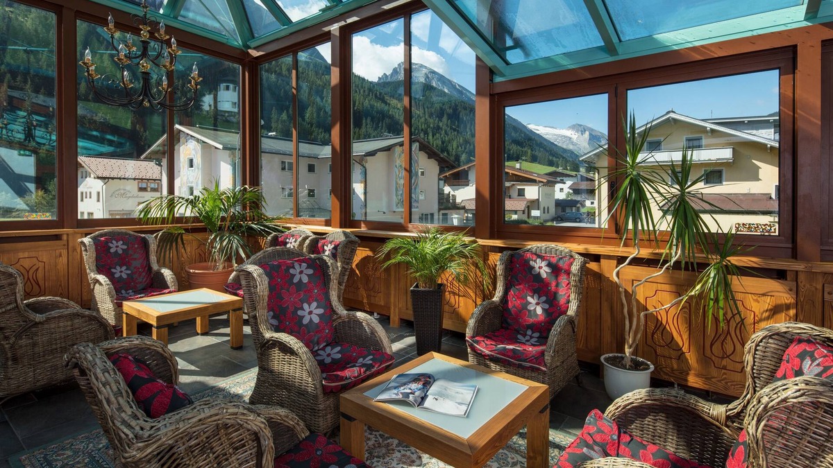Juns Hotel | Hotel Höhlenstein
